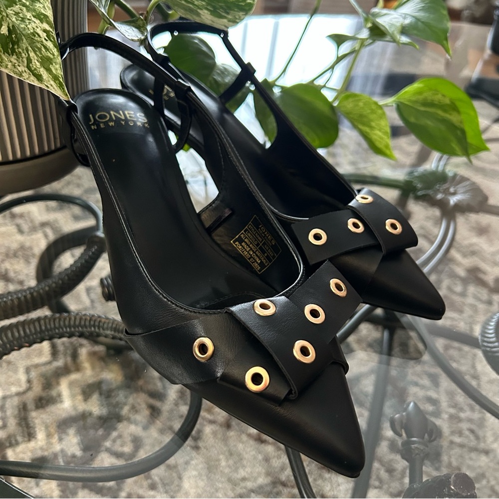 Jones New York Black Slingback Heels with Gold Accents